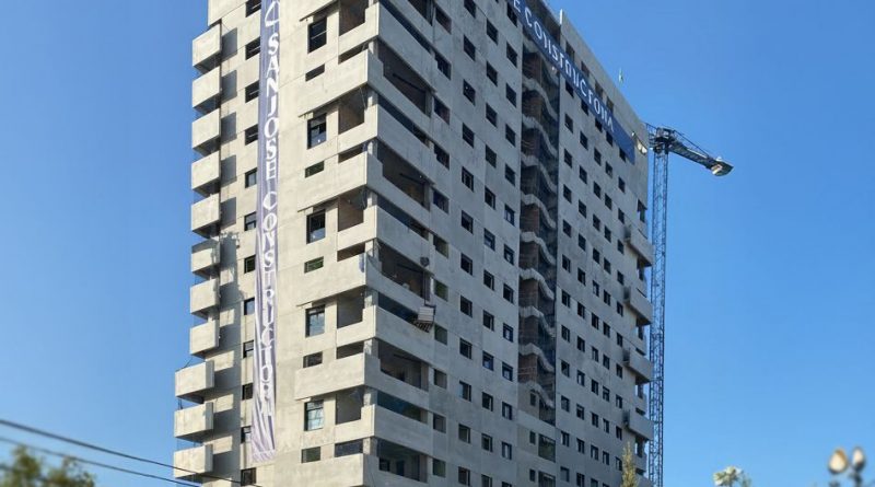 Metrovacesa finaliza Torre Arenal, 73 viviendas en el barrio Isla Natura de Sevilla