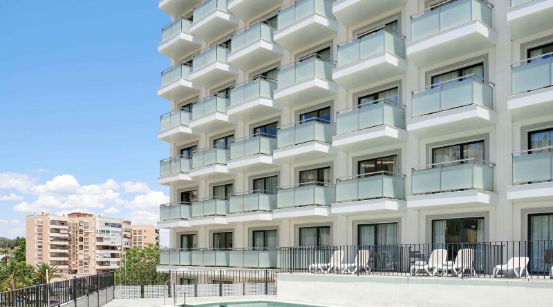 Savills asesora a Zetland Capital en la venta de los hoteles tent Torremolinos y tent Lloret