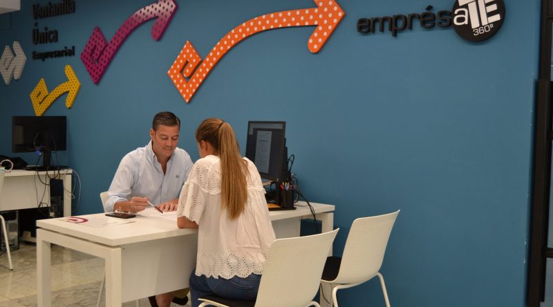 La Ventanilla Única Empresarial ayuda a la puesta en marcha de 145 proyectos empresariales en el primer semestre